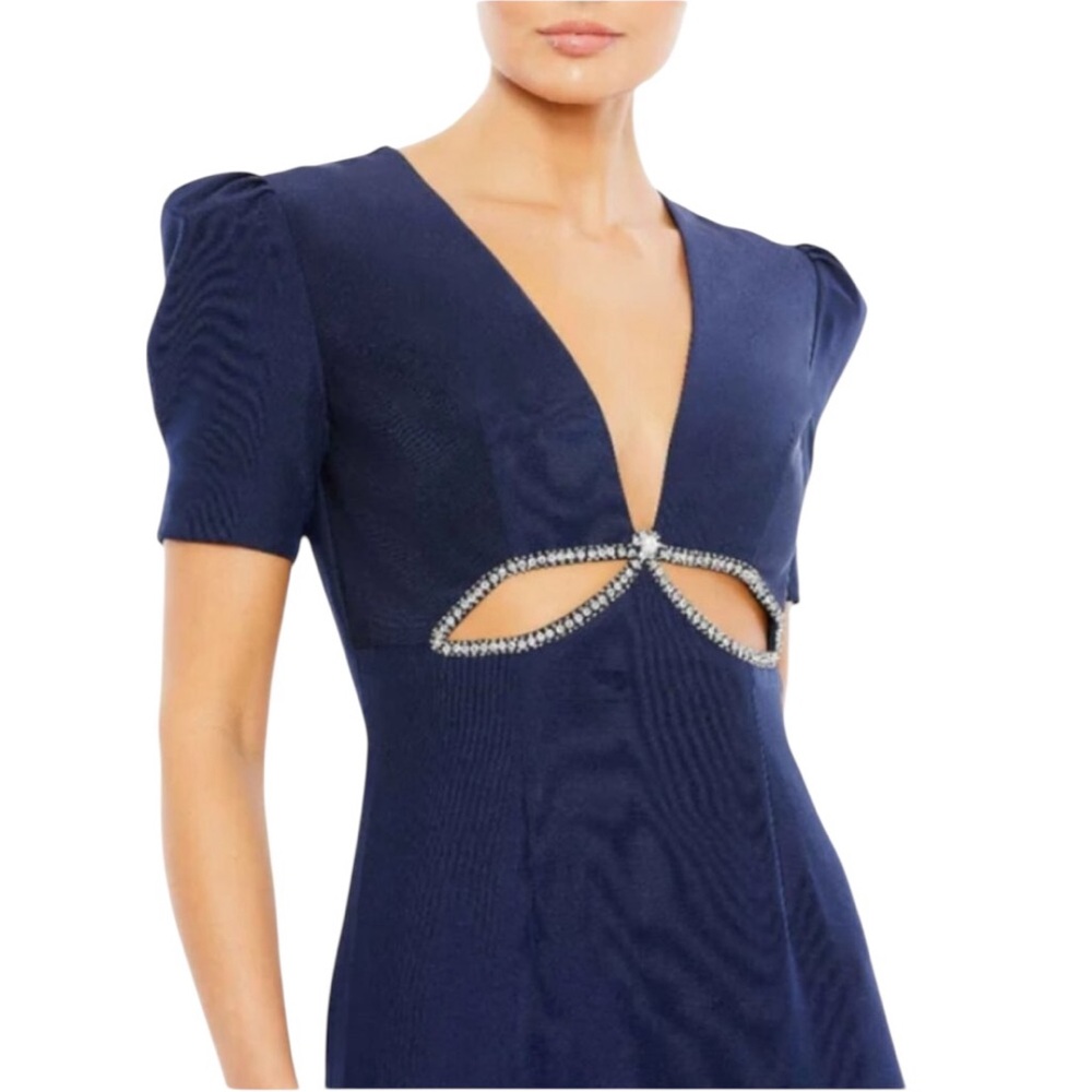 Mac Duggal Style 2630 Navy Cutout Rhinestone Gown NWT - Picture 3 of 5